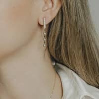 BRINCOS EM OURO AMARELO COM BRILHANTES 0,31 CTS